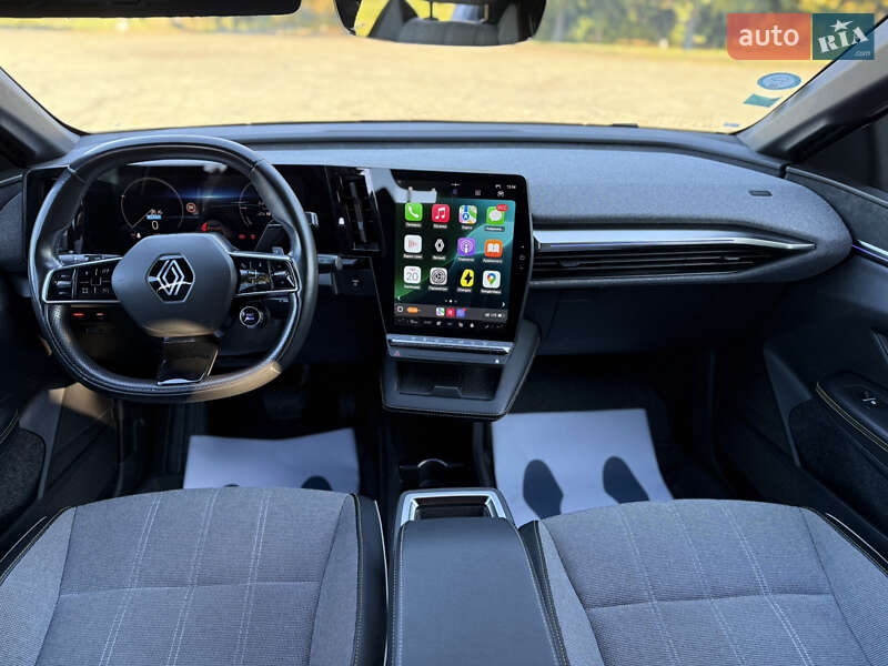Позашляховик / Кросовер Renault Megane E-Tech Electric 2023 в Дубні фото 65 Позашляховик / Кросовер Renault Megane E-Tech Electric 2023 в Дубні