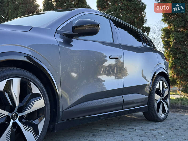 Позашляховик / Кросовер Renault Megane E-Tech Electric 2023 в Дубні фото 81 Позашляховик / Кросовер Renault Megane E-Tech Electric 2023 в Дубні