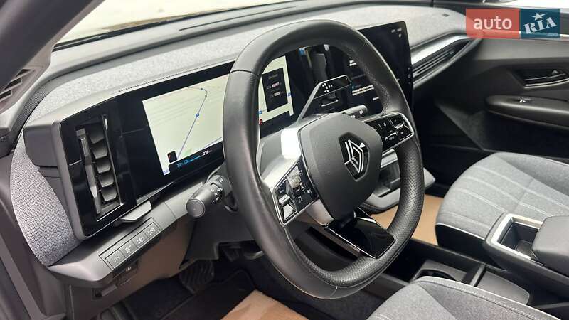 Позашляховик / Кросовер Renault Megane E-Tech Electric 2023 в Дубні фото 10 Позашляховик / Кросовер Renault Megane E-Tech Electric 2023 в Дубні