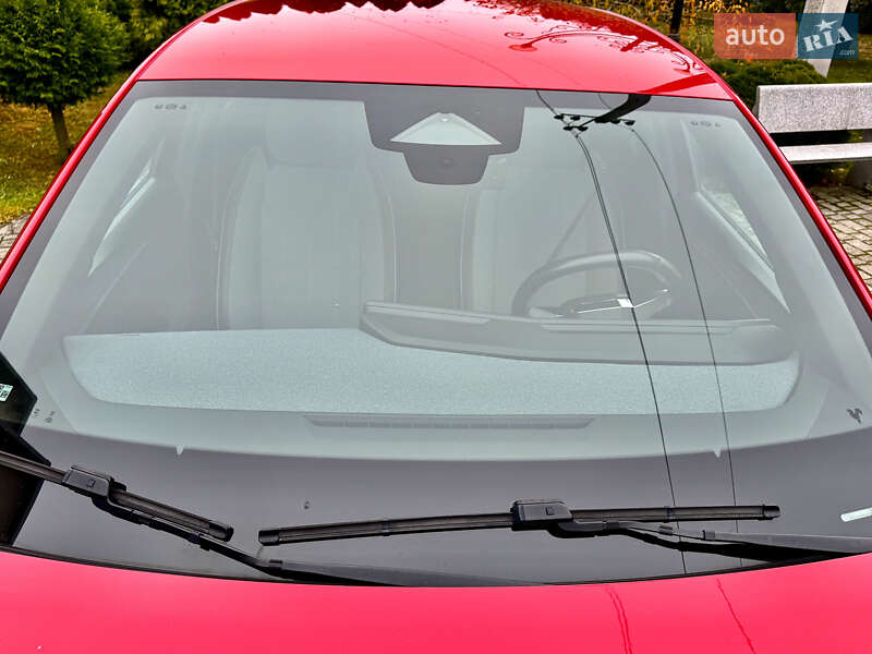 Позашляховик / Кросовер Renault Megane E-Tech Electric 2023 в Самборі фото 22 Позашляховик / Кросовер Renault Megane E-Tech Electric 2023 в Самборі