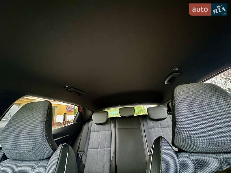 Позашляховик / Кросовер Renault Megane E-Tech Electric 2023 в Самборі фото 145 Позашляховик / Кросовер Renault Megane E-Tech Electric 2023 в Самборі