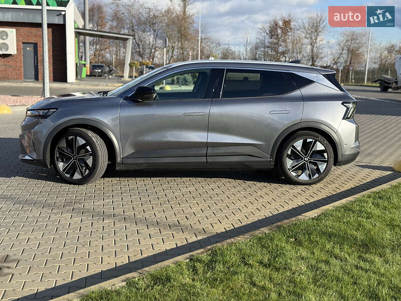 Внедорожник / Кроссовер Renault Megane E-Tech Electric 2025 в Луцке