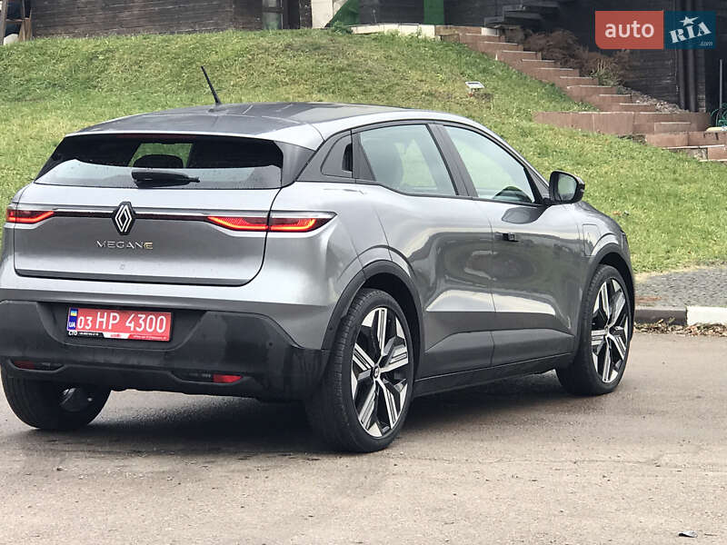 Внедорожник / Кроссовер Renault Megane E-Tech Electric 2022 в Ровно