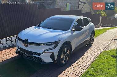 Внедорожник / Кроссовер Renault Megane E-Tech Electric 2023 в Киеве