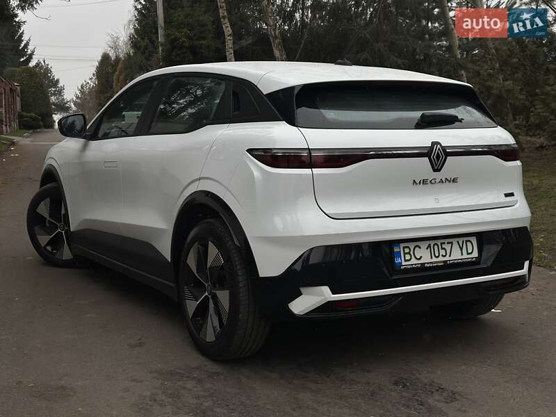 Позашляховик / Кросовер Renault Megane E-Tech Electric 2023 в Львові