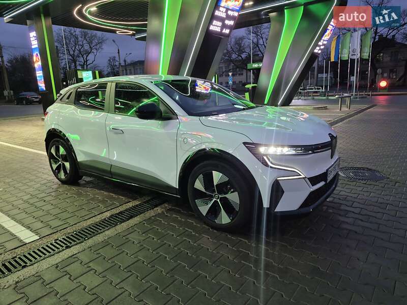 Позашляховик / Кросовер Renault Megane E-Tech Electric 2022 в Одесі