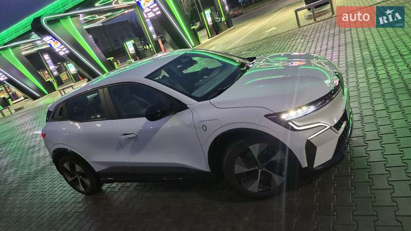 Позашляховик / Кросовер Renault Megane E-Tech Electric 2022 в Одесі