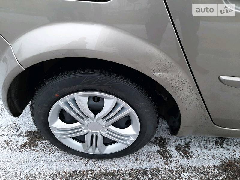 Хэтчбек Renault Megane Scenic 2009 в Житомире
