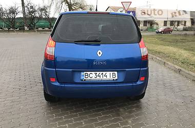 Хетчбек Renault Megane Scenic 2007 в 