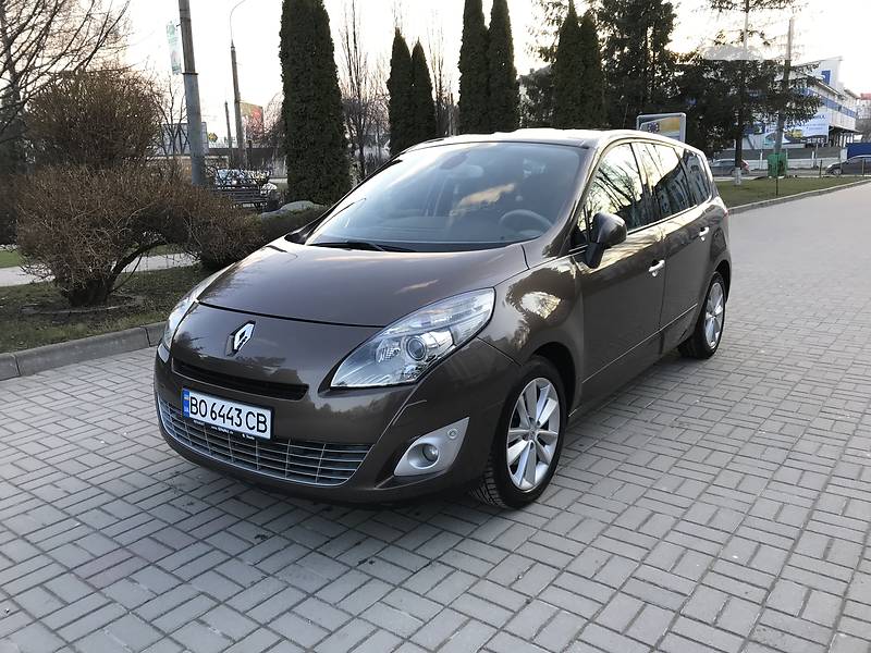 Універсал Renault Megane Scenic 2010 в Тернополі