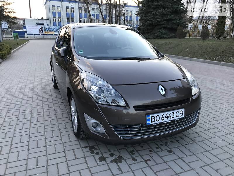 Універсал Renault Megane Scenic 2010 в Тернополі