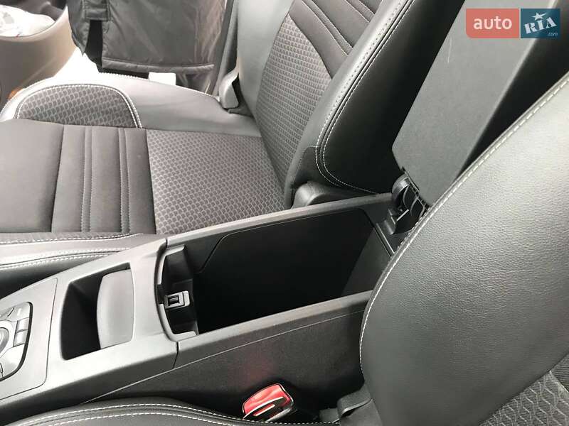 Минивэн Renault Megane Scenic 2015 в Житомире