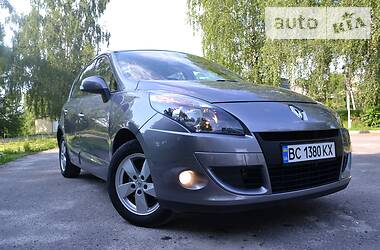 Универсал Renault Megane Scenic 2009 в Золочеве