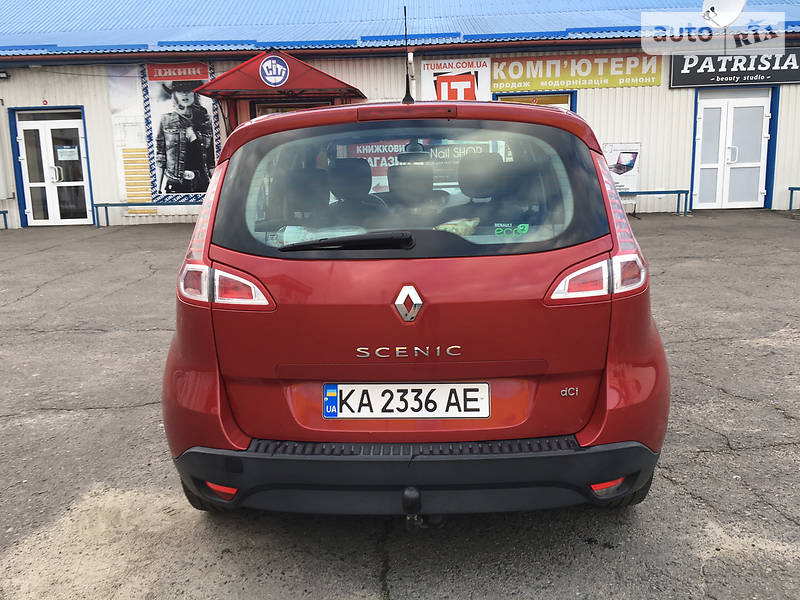Хетчбек Renault Megane Scenic 2011 в Умані