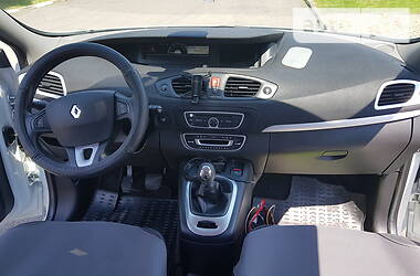 Минивэн Renault Megane Scenic 2011 в Калуше