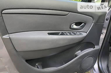 Мінівен Renault Megane Scenic 2009 в 