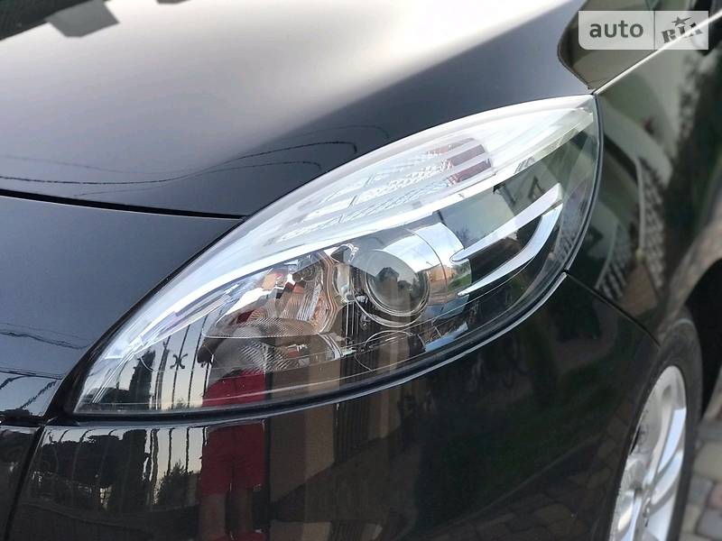 Мінівен Renault Megane Scenic 2012 в Луцьку