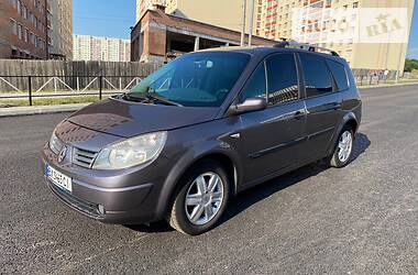 Хетчбек Renault Megane Scenic 2004 в 