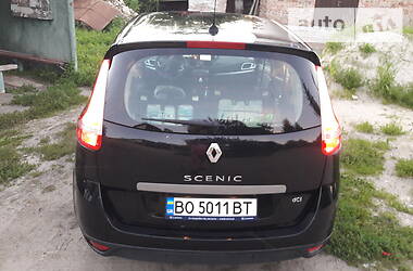 Універсал Renault Megane Scenic 2011 в Тернополі