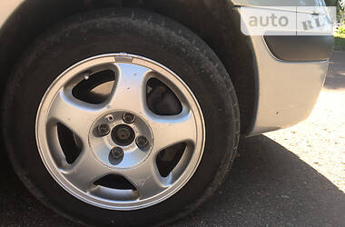 Мінівен Renault Megane Scenic 1999 в 
