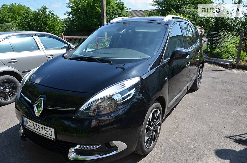 Renault Megane Scenic BOSE