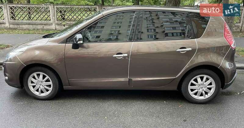 Минивэн Renault Megane Scenic 2011 в Дубно фото 15 Минивэн Renault Megane Scenic 2011 в Дубно