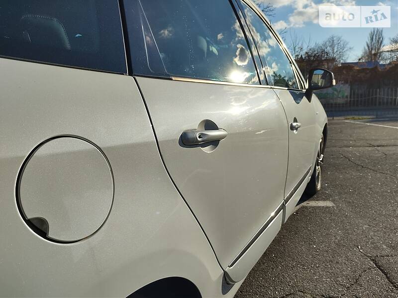 Мінівен Renault Megane Scenic 2016 в Бориславі