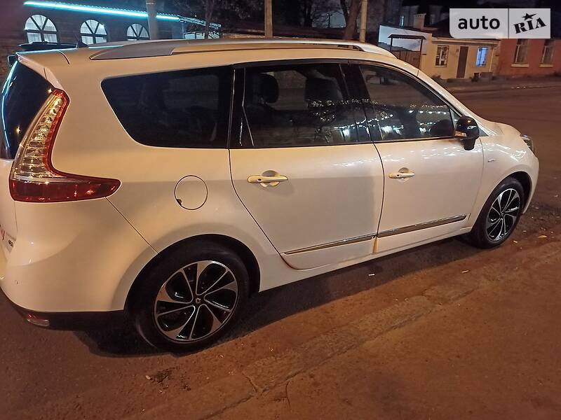 Мінівен Renault Megane Scenic 2016 в Бориславі