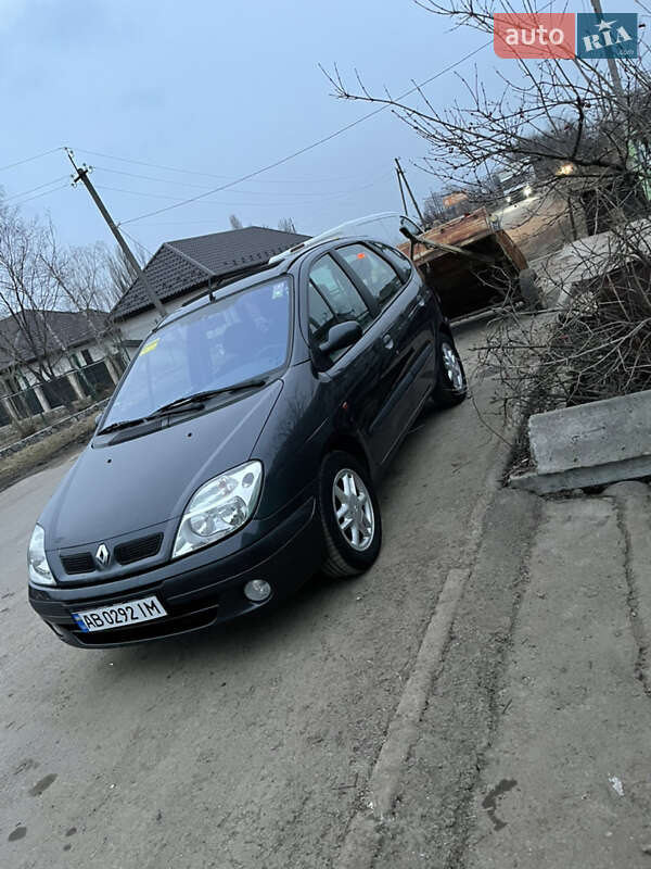 Renault Megane Scenic 2001