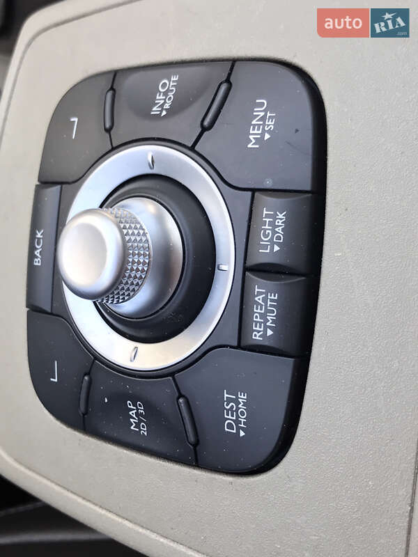 Мінівен Renault Megane Scenic 2010 в Івано-Франківську фото 12 Мінівен Renault Megane Scenic 2010 в Івано-Франківську