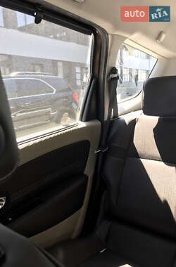 Минивэн Renault Megane Scenic 2010 в 