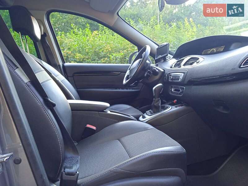 Мінівен Renault Megane Scenic 2014 в Луцьку