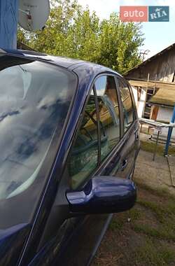 Минивэн Renault Megane Scenic 2005 в 