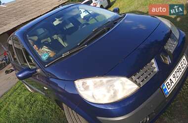 Минивэн Renault Megane Scenic 2005 в 