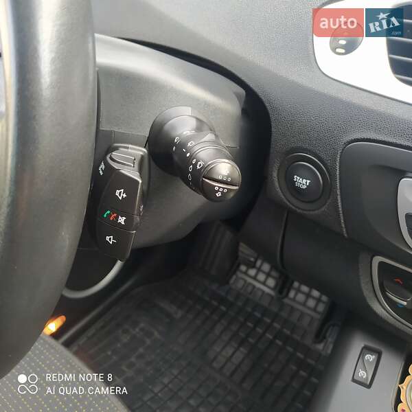 Минивэн Renault Megane Scenic 2009 в Мукачево