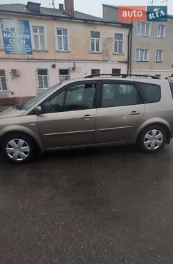 Минивэн Renault Megane Scenic 2008 в 
