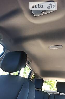 Минивэн Renault Megane Scenic 2011 в 