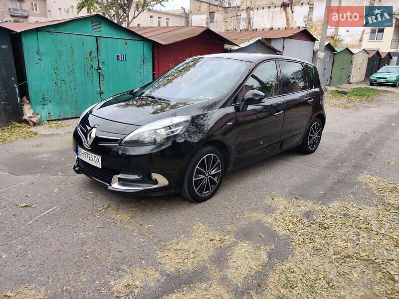 Renault Megane Scenic 2013