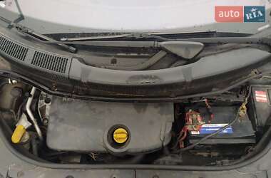 Хэтчбек Renault Megane Scenic 2003 в Сумах