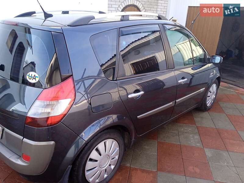 Минивэн Renault Megane Scenic 2005 в Ковеле