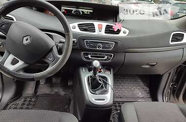Минивэн Renault Megane Scenic 2009 в 