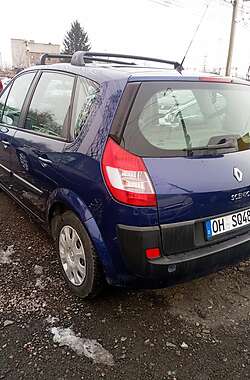 Минивэн Renault Megane Scenic 2003 в Лохвице