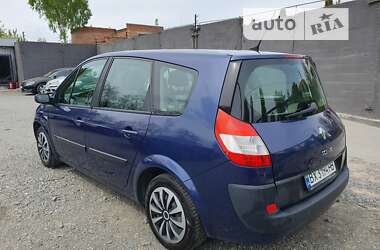 Минивэн Renault Megane Scenic 2005 в 