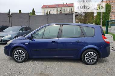 Минивэн Renault Megane Scenic 2005 в 