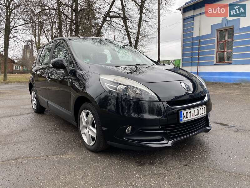 Минивэн Renault Megane Scenic 2012 в Лебедине