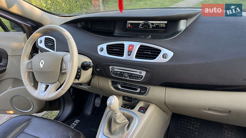 Мінівен Renault Megane Scenic 2010 в Миколаєві