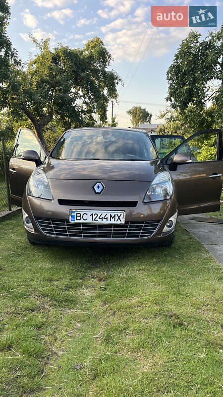 Мінівен Renault Megane Scenic 2010 в Миколаєві