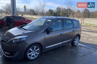 Мінівен Renault Megane Scenic 2013 в 