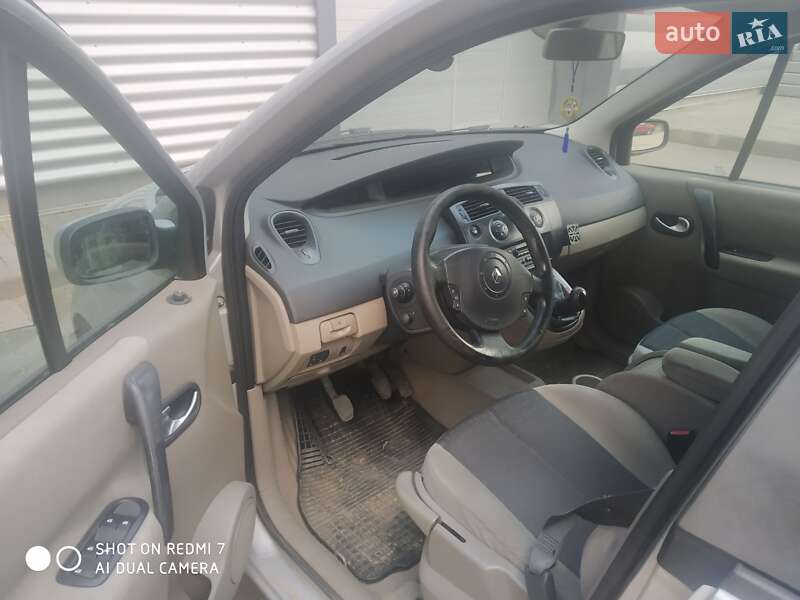 Минивэн Renault Megane Scenic 2005 в Харькове фото 7 Минивэн Renault Megane Scenic 2005 в Харькове