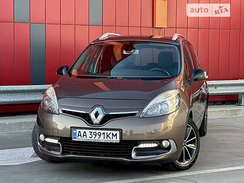 Мінівен Renault Megane Scenic 2012 в Києві фото 3 Мінівен Renault Megane Scenic 2012 в Києві